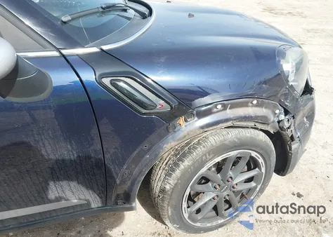 2016 Mini Countryman Cooper S z USA, uszkodzony, nr VIN WMWZC3C59GWT10997